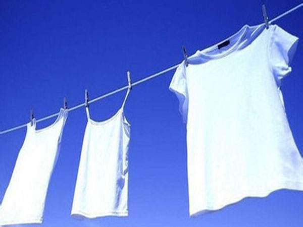 白色衣服里添加熒光增白劑對人體有危害嗎？